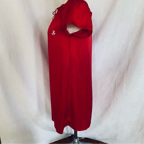 Pure silk cherry red dress/nightie cap sleeves - Picture 4 of 9